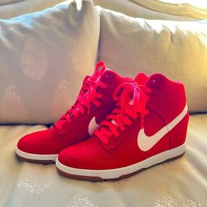 Nike Dunk Sky Hi Wedge Sneakers Red sz 8